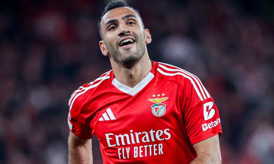 Όλη η Ευρώπη… παραμιλά με τον Παυλίδη: Οι αντιδράσεις στα social media για το χατ-τρικ κόντρα στην Μπαρτσελόνα!