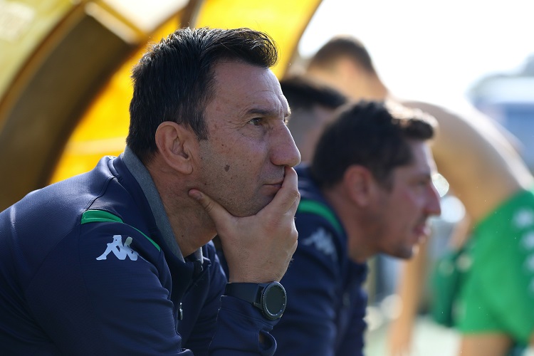 Ο Κώστας Φραντζέσκος στο τιμόνι του Παναιγιαλείου