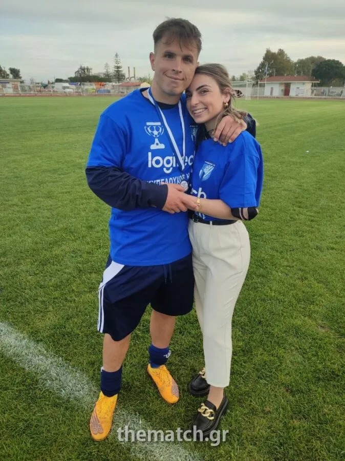 Βαγγέλης Λαθύρης: Σήκωσε το Κύπελλο Ηλείας και έκανε πρόταση γάμου στην αγαπημένη του (vid.)