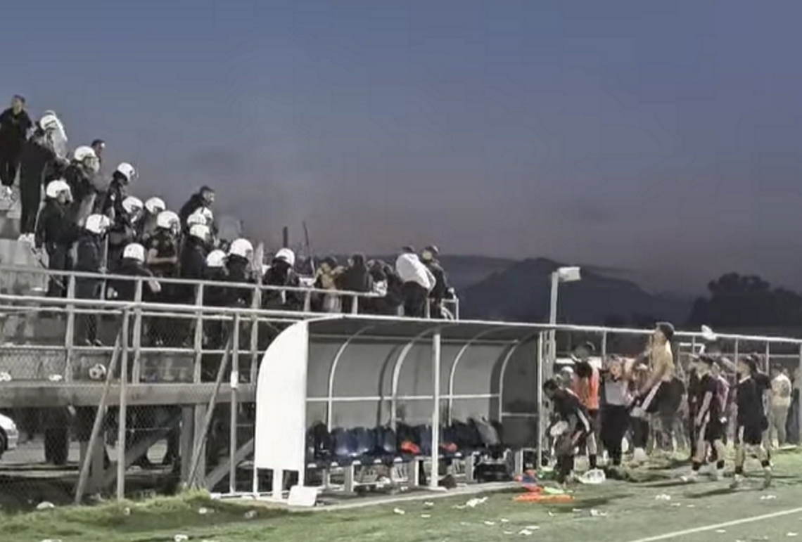 Παναιγιάλειος: ποδοσφαιριστές της ομάδας μας παρακαλούσαν τις δυνάμεις των ΜΑΤ να μην ξυλοφορτώνουν τους απλούς φιλάθλους