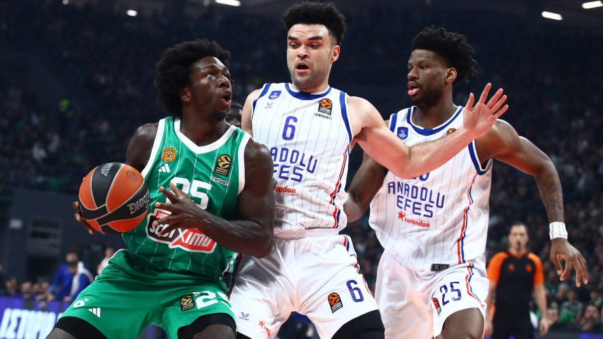 Παναθηναϊκός – Αναντολού Εφές: Στις εξέδρες του ΟΑΚΑ Τζαβέλλας και Τετέ (photo)