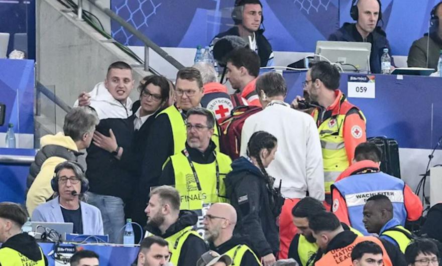 Τραγωδία στον τελικό του Nations League: Νεκρός οπαδός έπειτα από πτώση