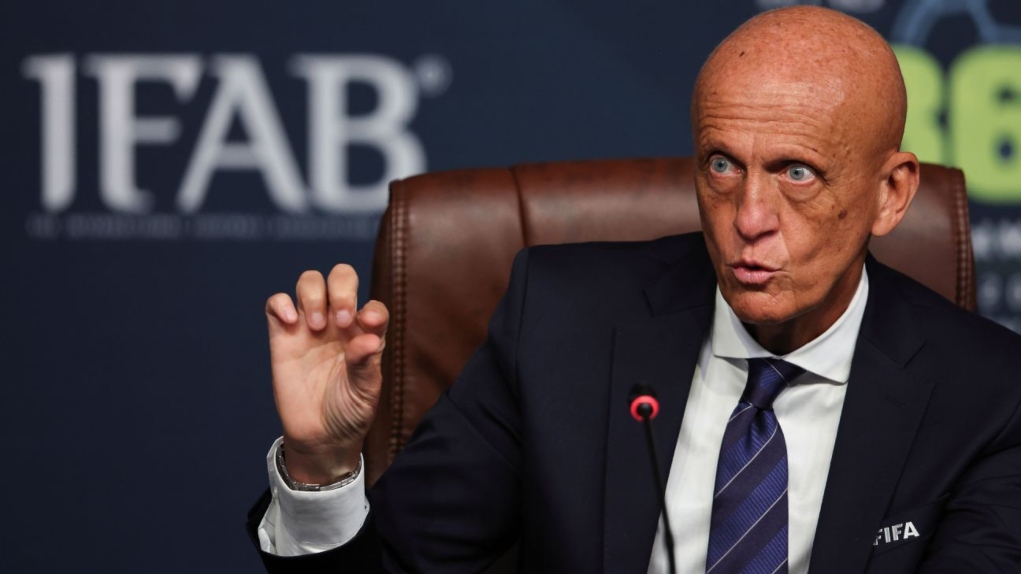 Ο Κολίνα «αποθέωσε» τη χρήση κάμερας του διαιτητή, στο Παγκόσμιο Κύπελλο Συλλόγων 2025